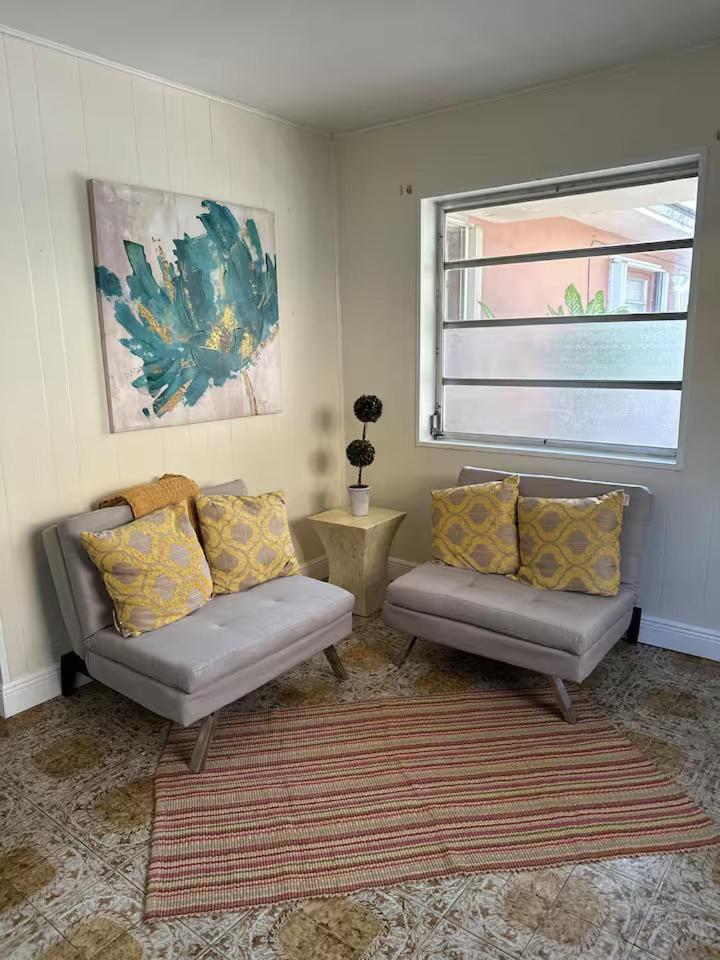 Private Inside Shared - Monthly - Vida Habitación en casa particular Miami